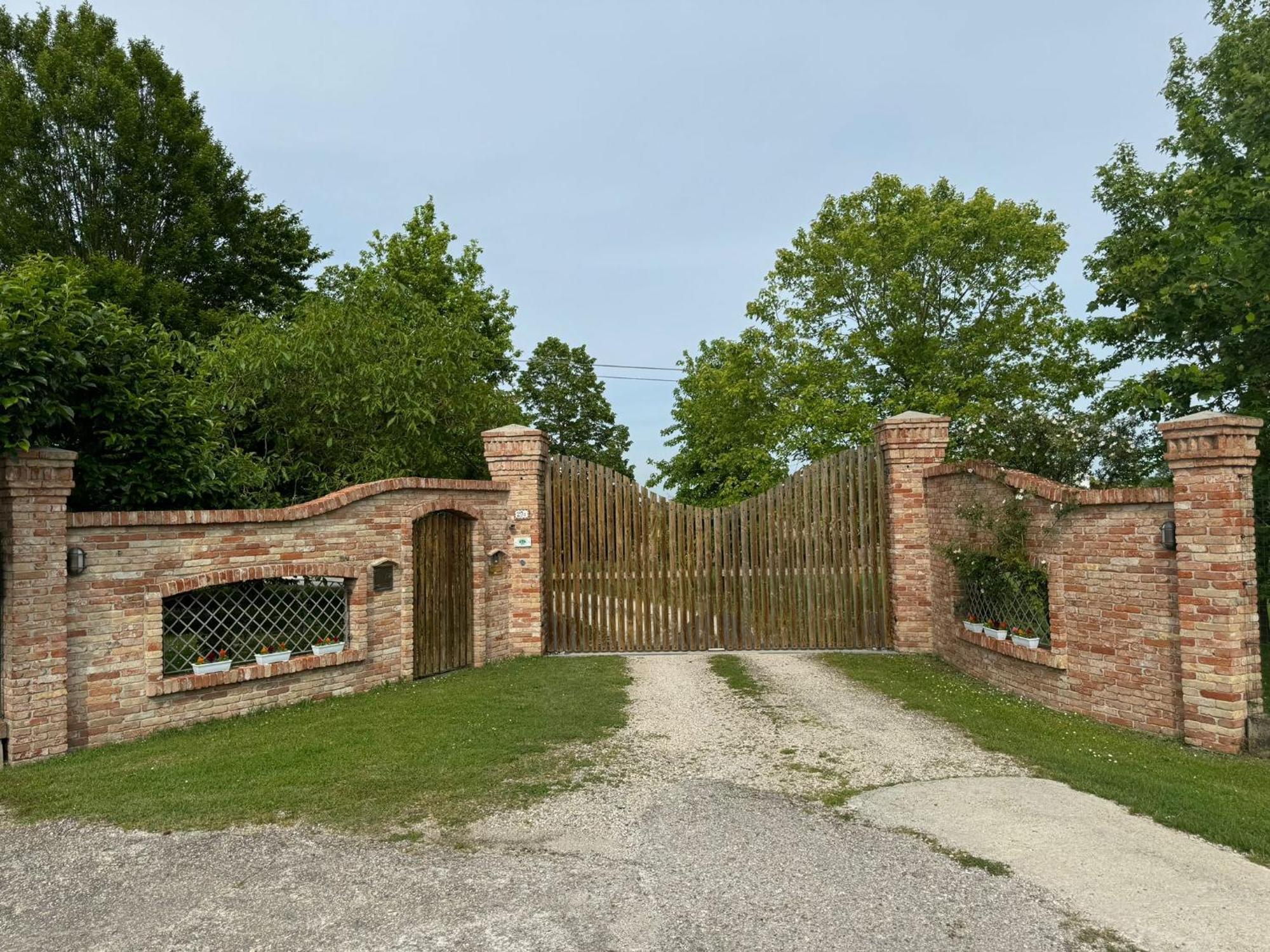 B&B Ca' Degli Orsi Eraclea 外观 照片